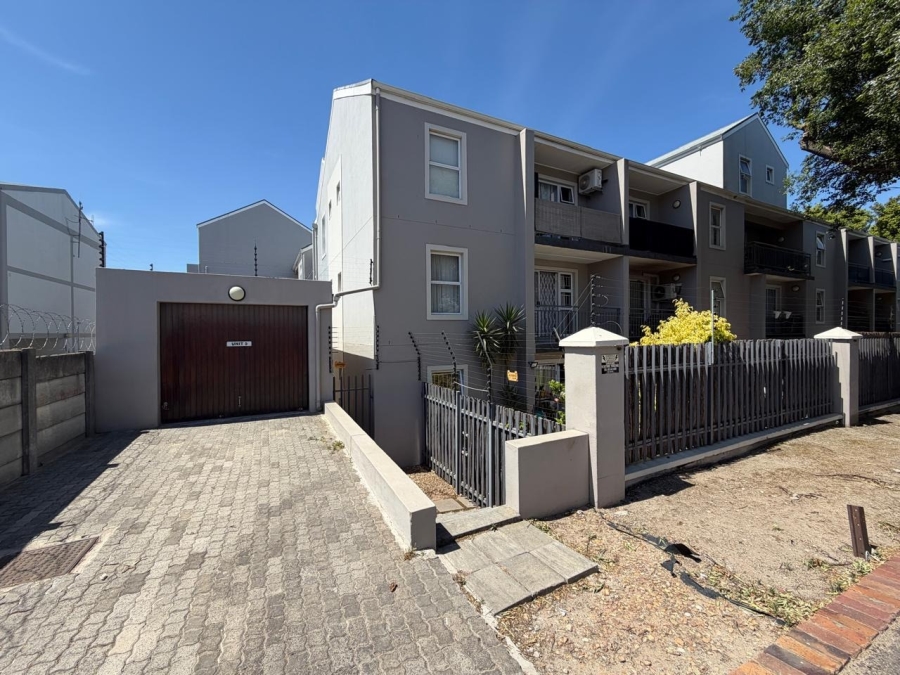 2 Bedroom Property for Sale in Paarl South Western Cape